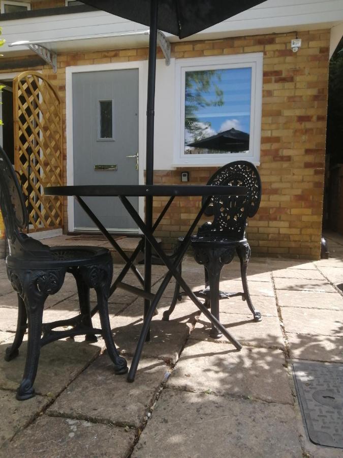 Apartament Quest Fulfiller - Near General Hospital, Free Parking & Garden Southampton Zewnętrze zdjęcie