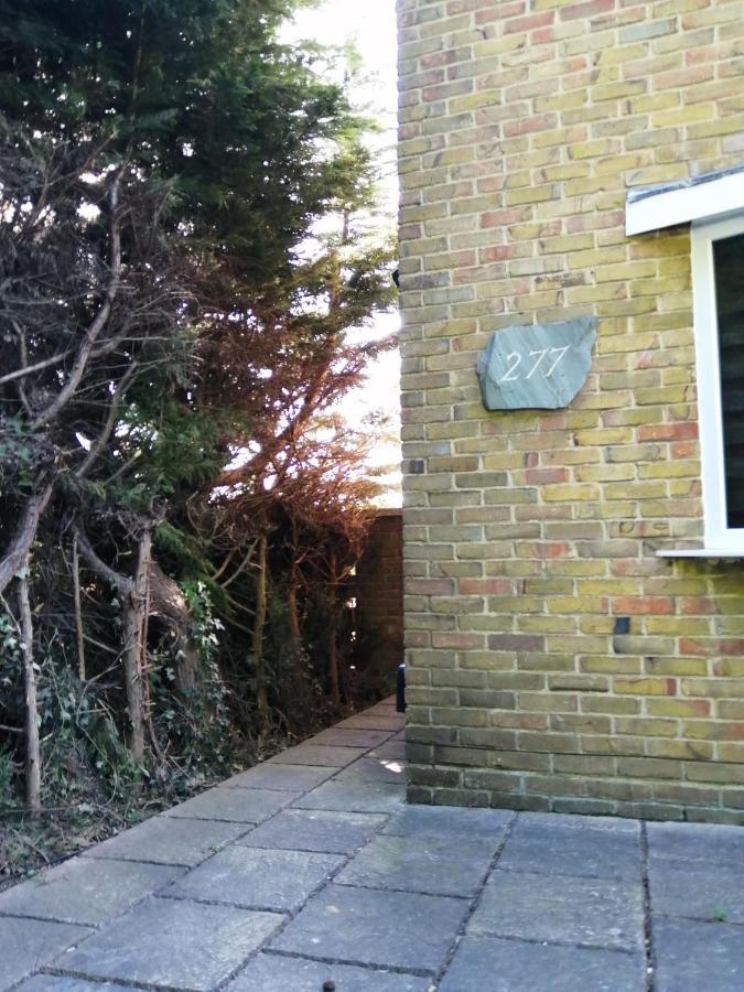 Apartament Quest Fulfiller - Near General Hospital, Free Parking & Garden Southampton Zewnętrze zdjęcie